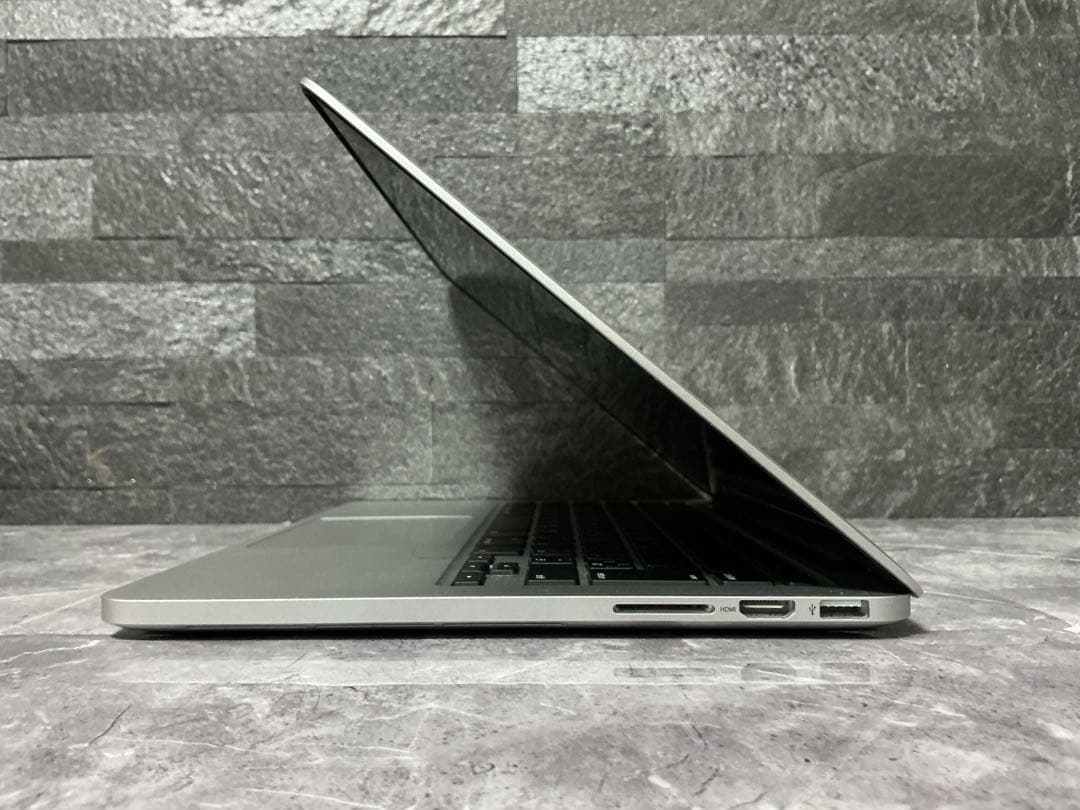 MacBook Pro A1502 corei7 新品SSD メモリ16GB