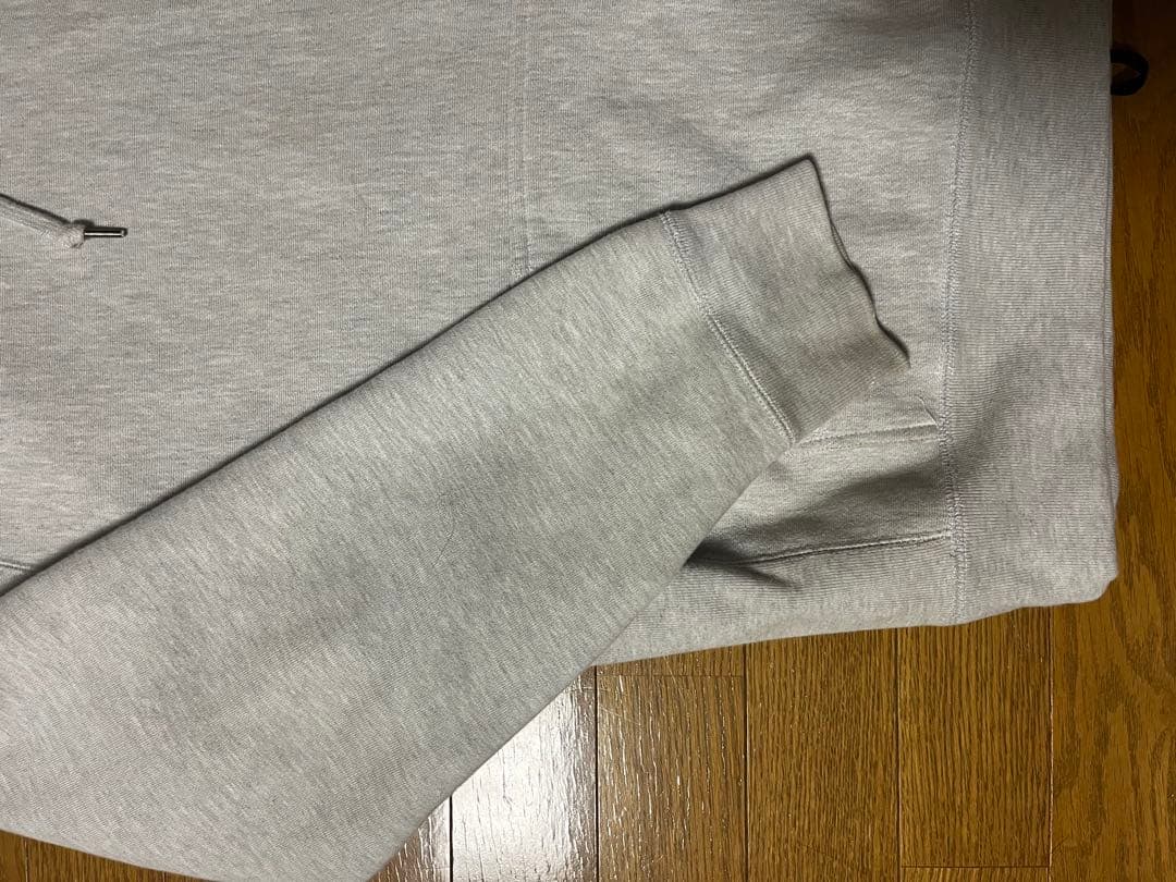 ジ*ン様 hellrazor HELLRAZOR グレー パーカー 刺繍　スケー