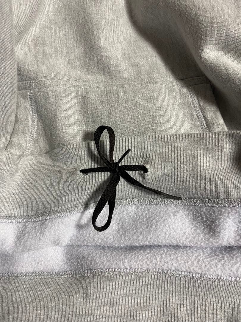 ジ*ン様 hellrazor HELLRAZOR グレー パーカー 刺繍　スケー