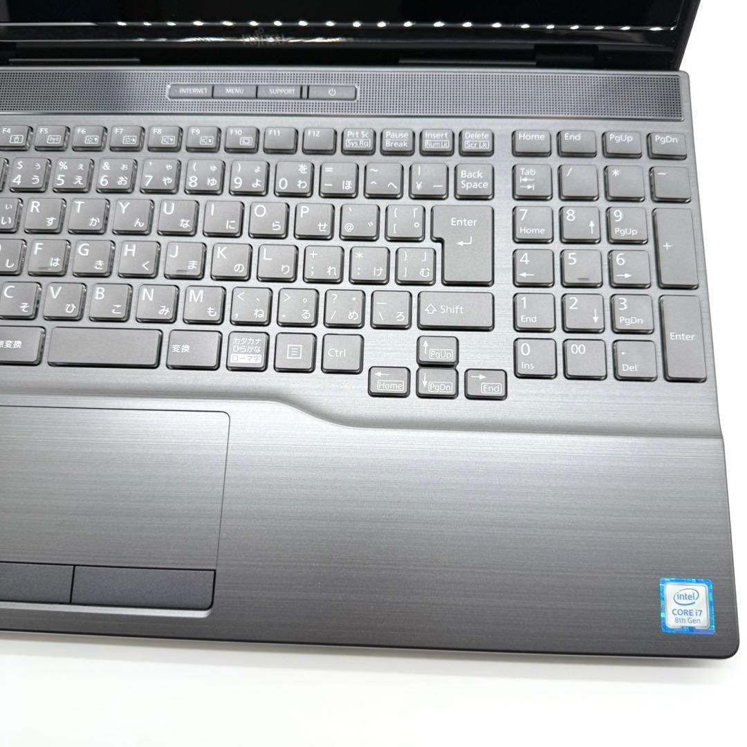 ノートパソコン 8世代CORE i7 富士通 メモリ8GB ストレージ無し