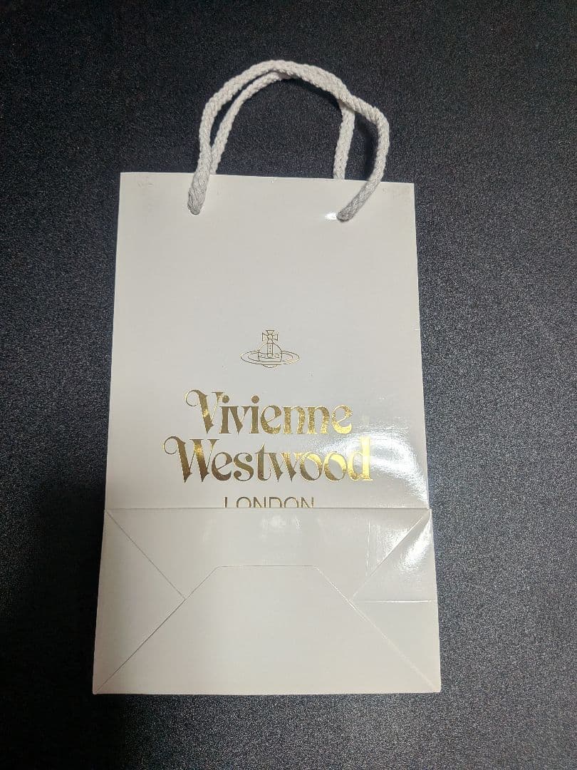 11/30までの特価！袋箱付き新品ヴィヴィアンウエストウッド長財布ダークグレイ