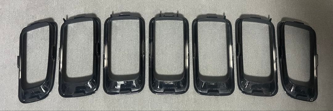 【純正品】Jeep コンパス MK49 フロントグリル 黒