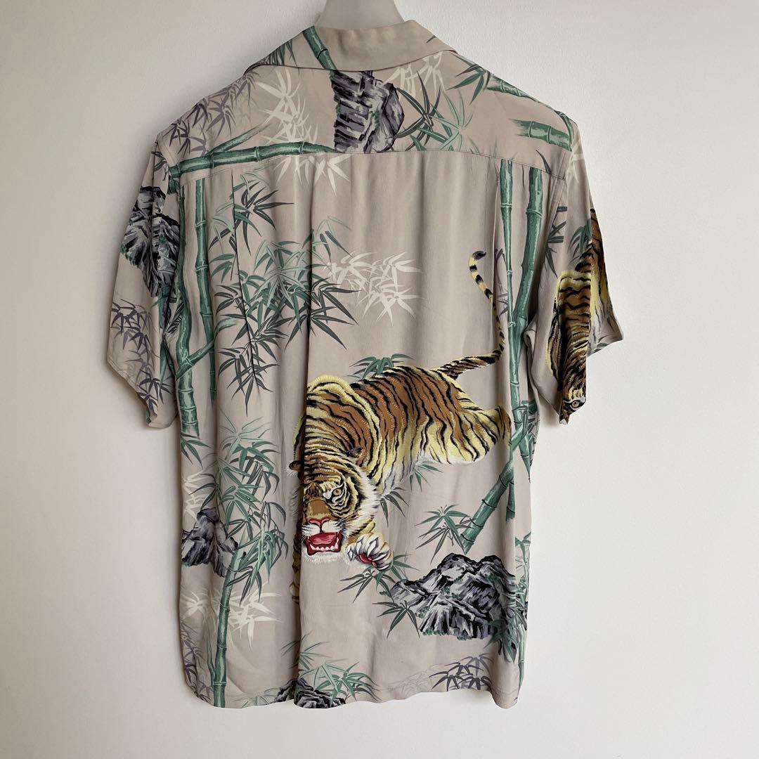 サンサーフ　SS32946 サイズM トラ柄