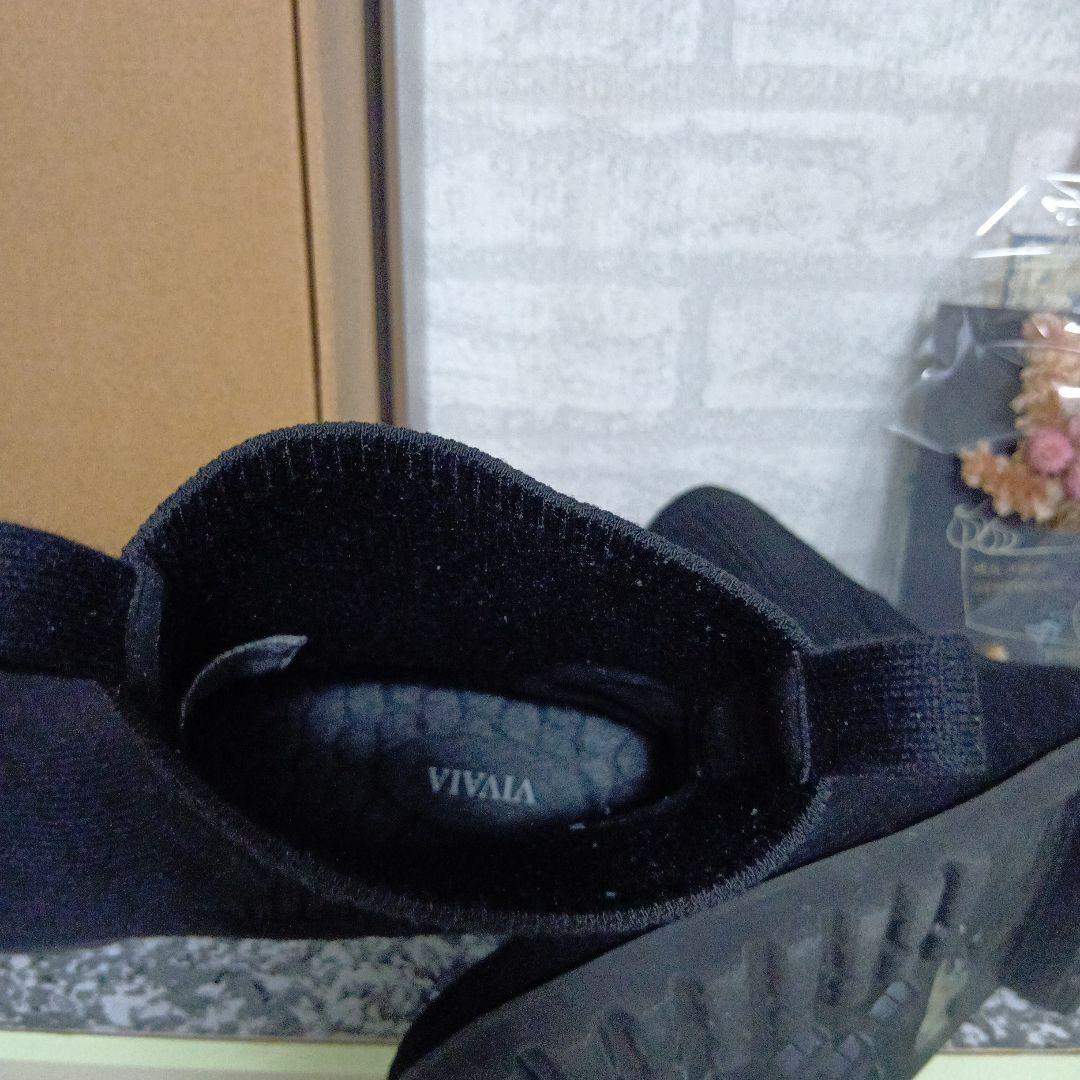 VIVAIA 美品✨️ブラック ニットブーツ