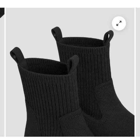 VIVAIA 美品✨️ブラック ニットブーツ