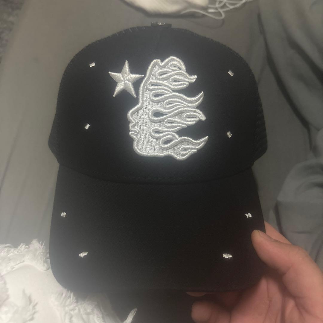 HELLSTARメッシュキャップ