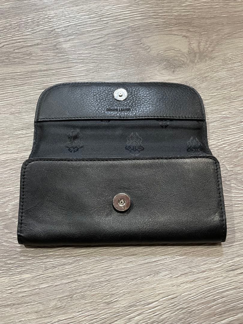 黒 レザー ケース