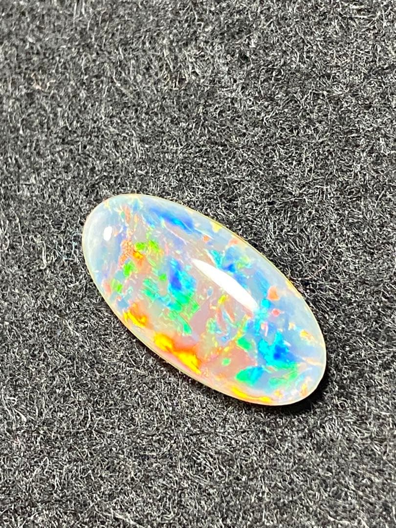 オパールトリプレット