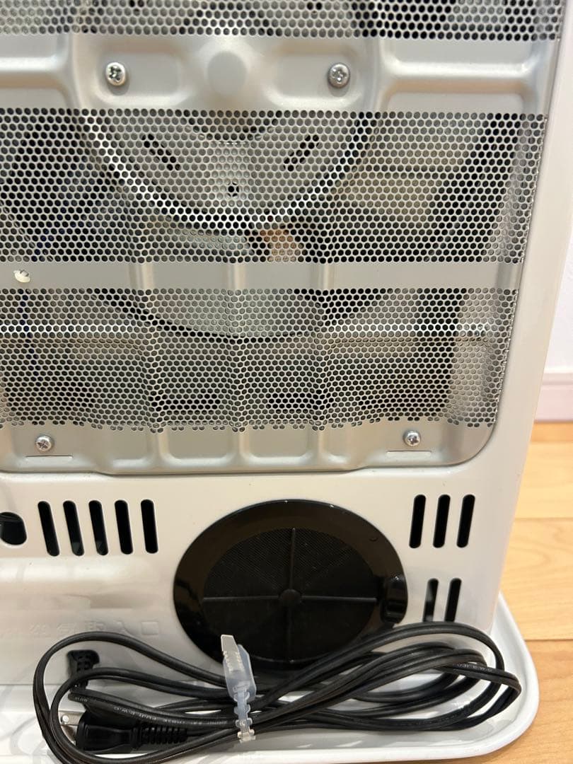 ほぼ新品　CORONA ファンヒーター FH-ST3617BY-W 2018年式