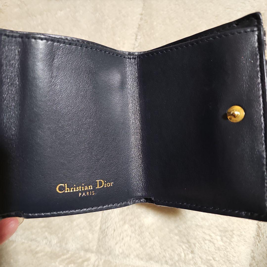 (iii)　　　Dior　三つ折り財布