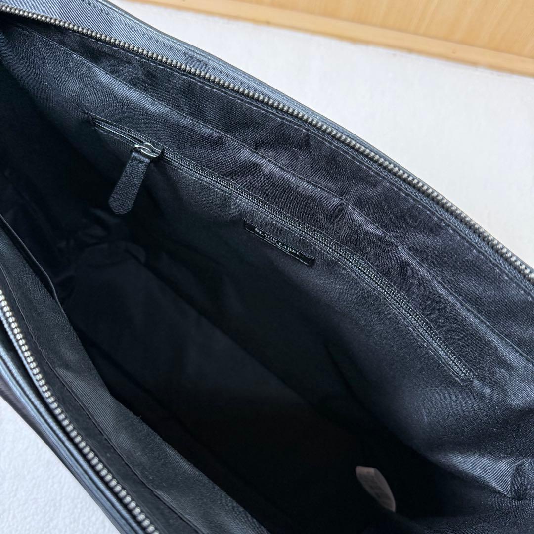 未使用品　ブラックレーベル クレストブリッジ エンボスレザー トートバッグ