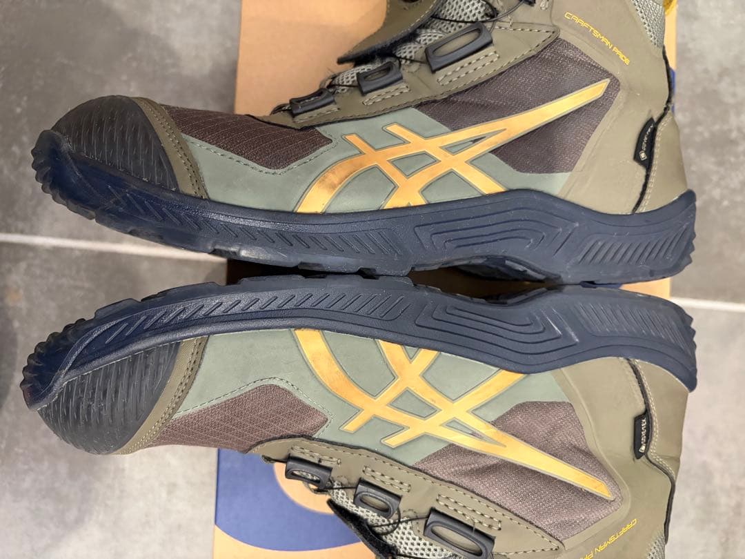 ASICS GORE-TEX BOA安全靴 オリーブ