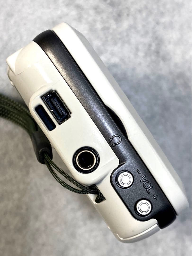 Panasonic パナソニックSV-AV30-W SDマルチカメラ　美品です。