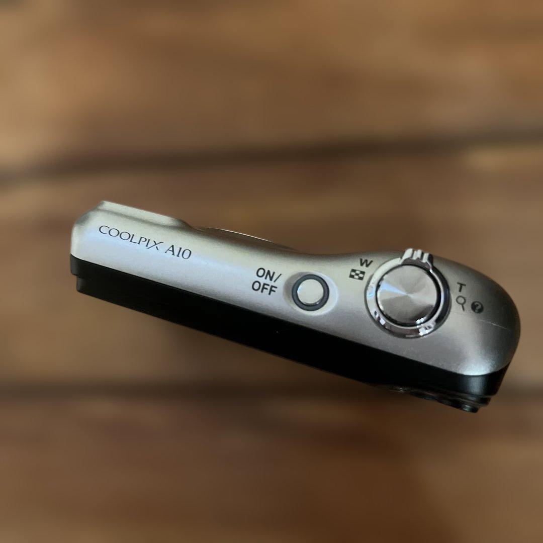 Nikon COOLPIX A10 シルバー 本体 箱付　レトロ　レア