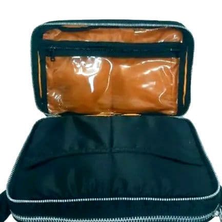 ✨廃盤品✨PORTER タンカー　2層式　ショルダーバッグ　ブラック