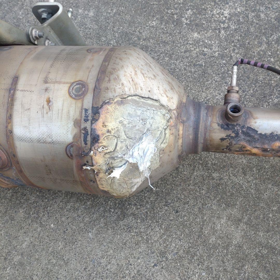 デュトロ　XZU605 触媒　コンバータ