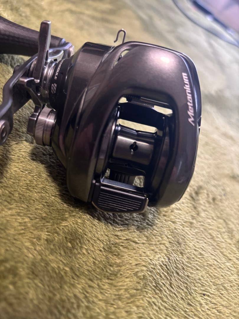 【カスタムハンドル】23メタニウム 101HG ベイトリール