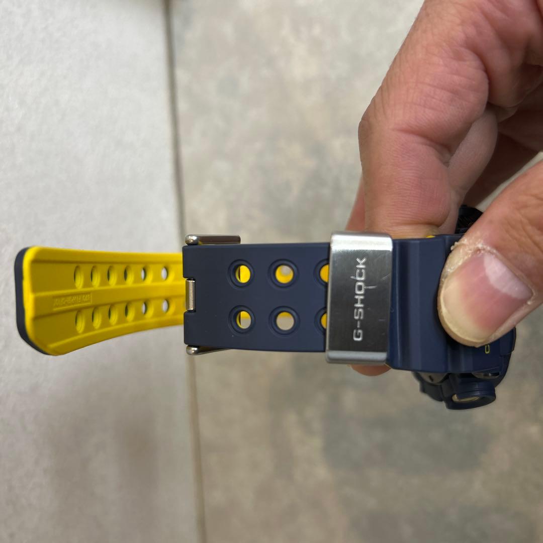 美品　ジーショック GWF-D1000NV-2JF フロッグマン ネイビー