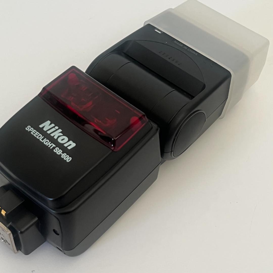 Nikon SB-600 スピードライト 外部ストロボ　美品　動作確認済み！