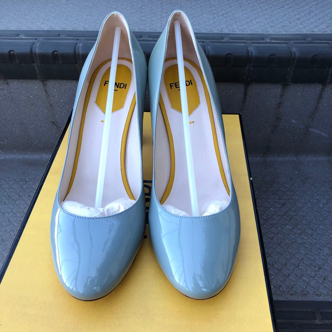 【新品】FENDI エナメル 水色／イエローハイヒールパンプス サイズ36