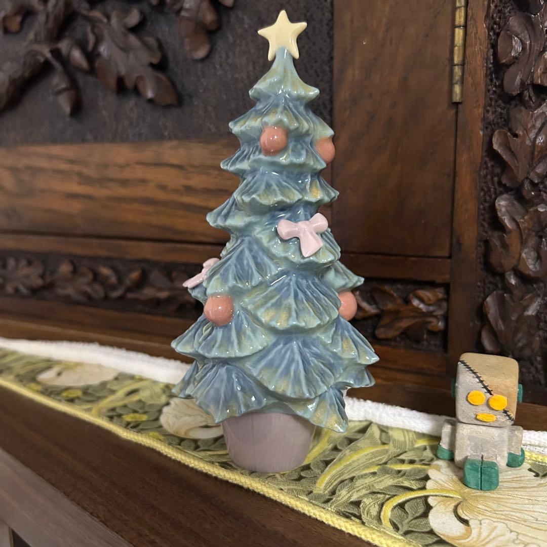 リヤドロ　クリスマスツリー　陶器　LLADRO 置物 雑貨