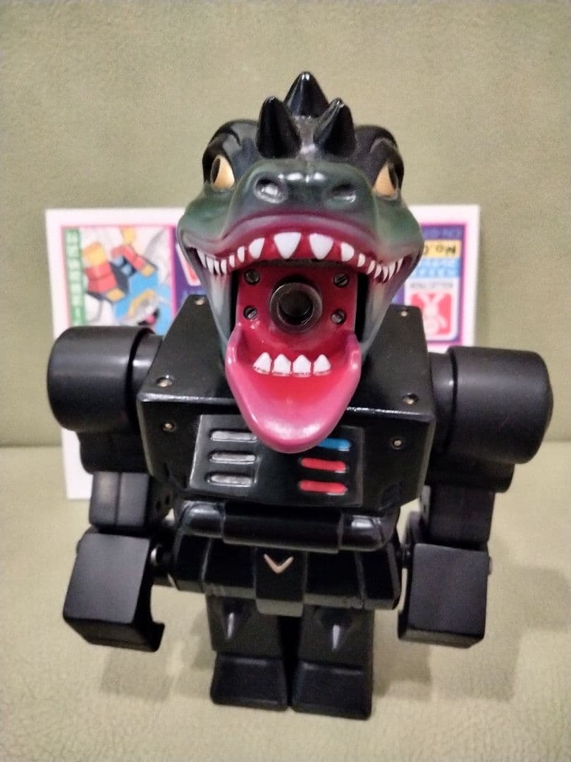 ソフビ　kollectron　SPACE DINO　izumonster