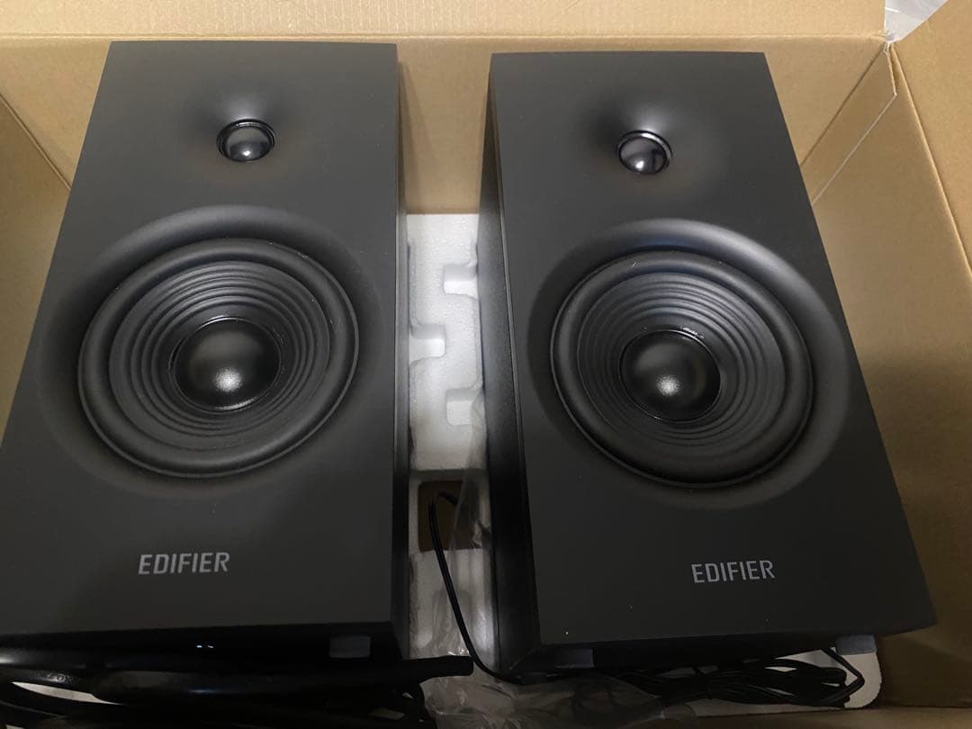 スピーカー・ウーファー Edifier R1080BT