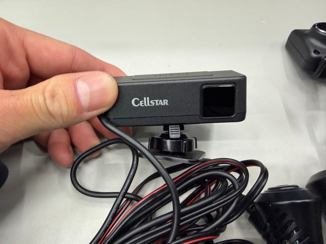 Cellstar CD-30 リアカメラ付　レーダーセット