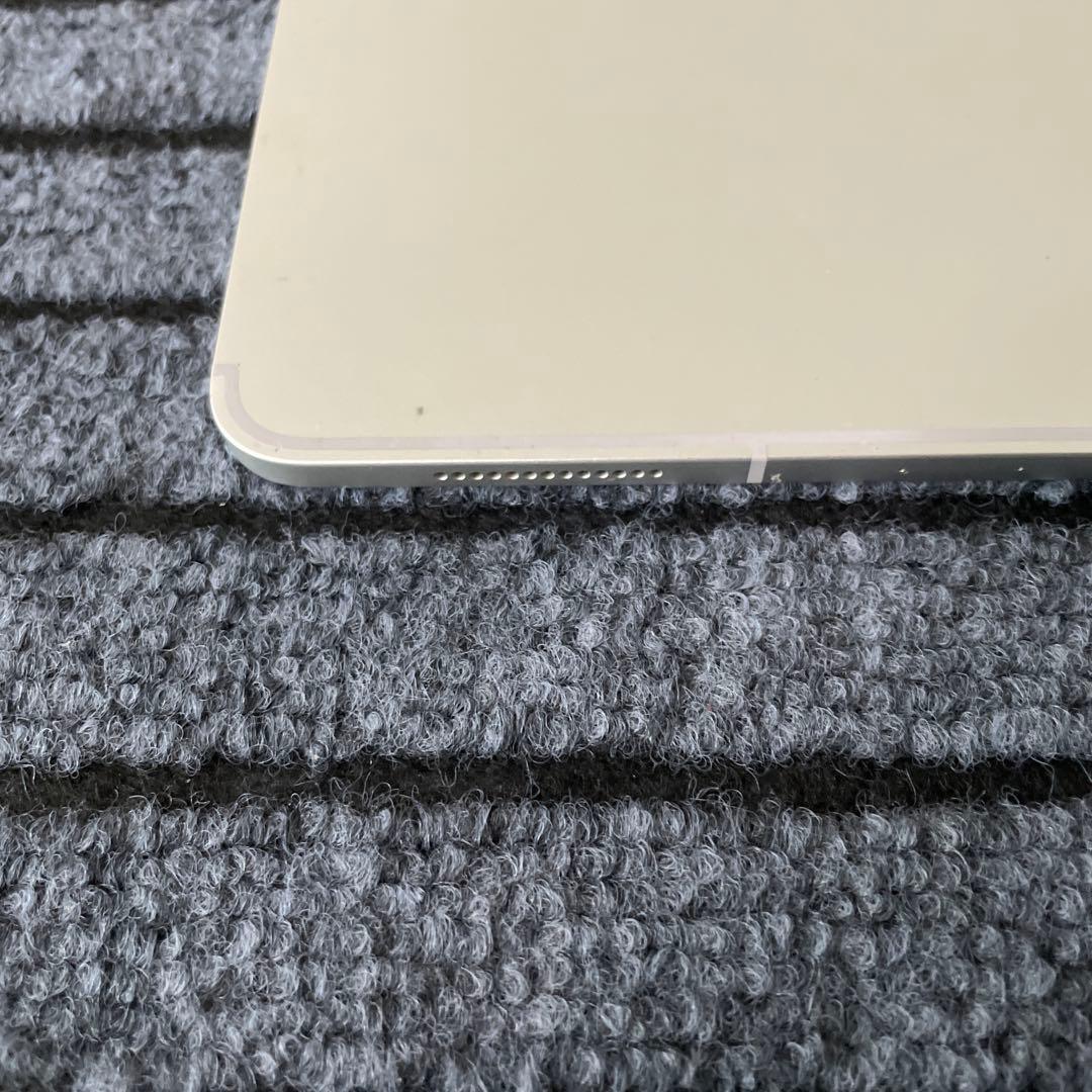 129 iPad Pro 11 1世代 64GB SIMフリー シルバー