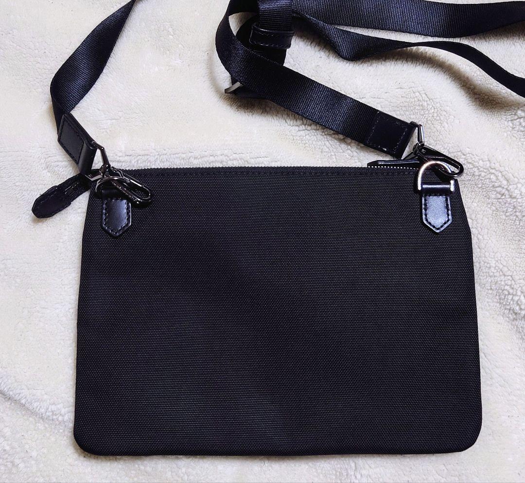 kan_chan ブラックレーベル BLACK LABEL　サコッシュ