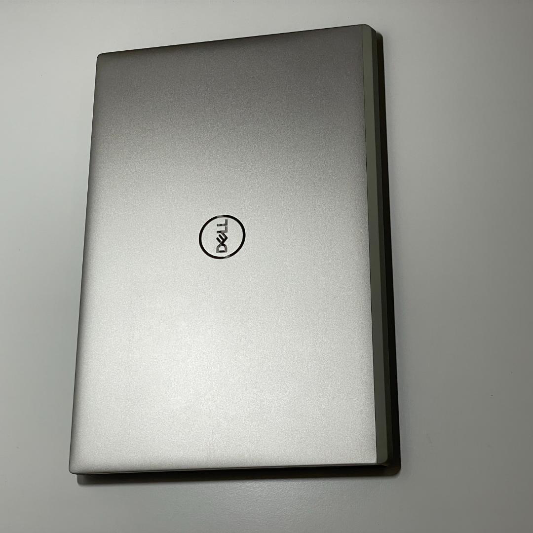 第11世代 cpre i5 DELL Vostro 5301 ノートPC SSD