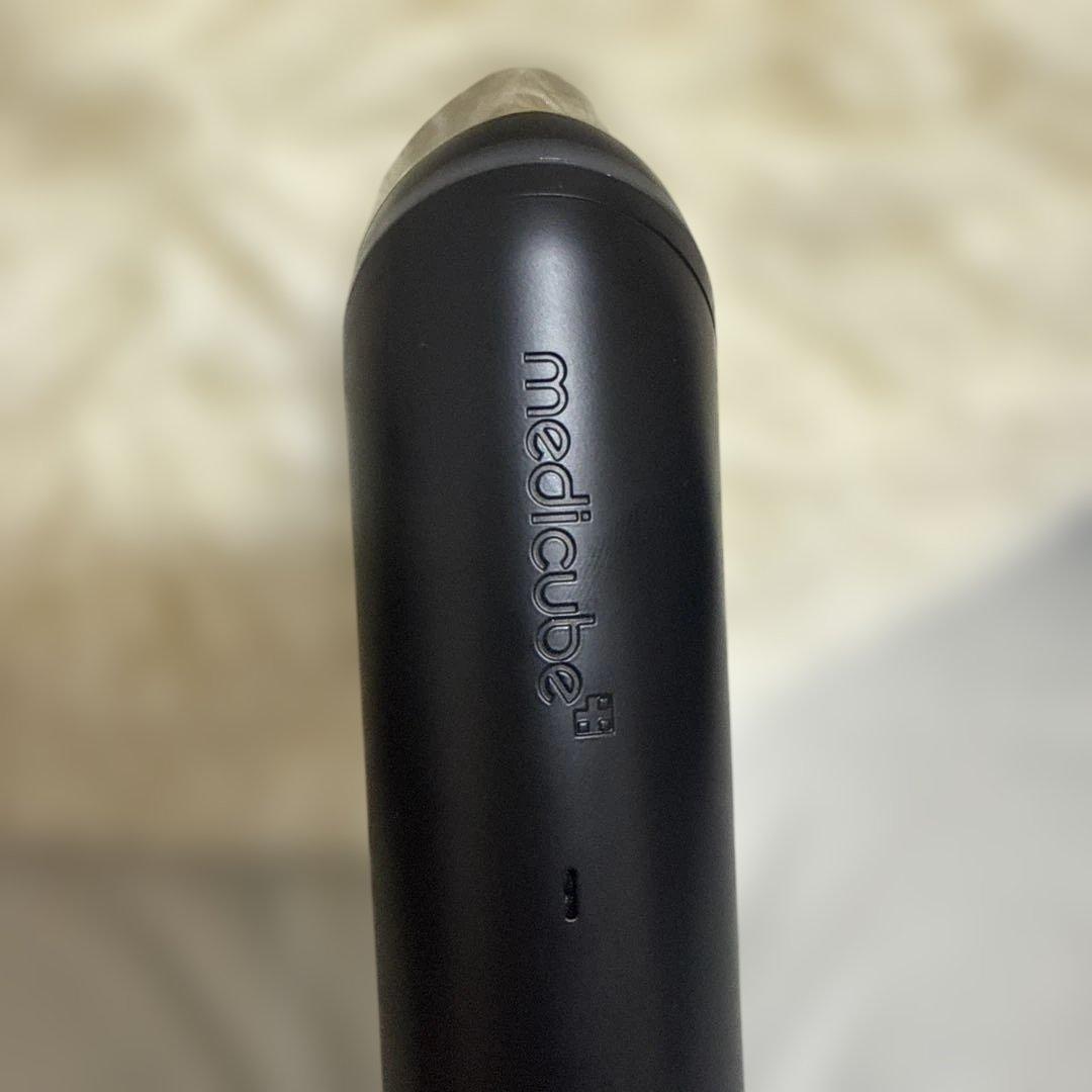 medicube 美顔器 ブラック