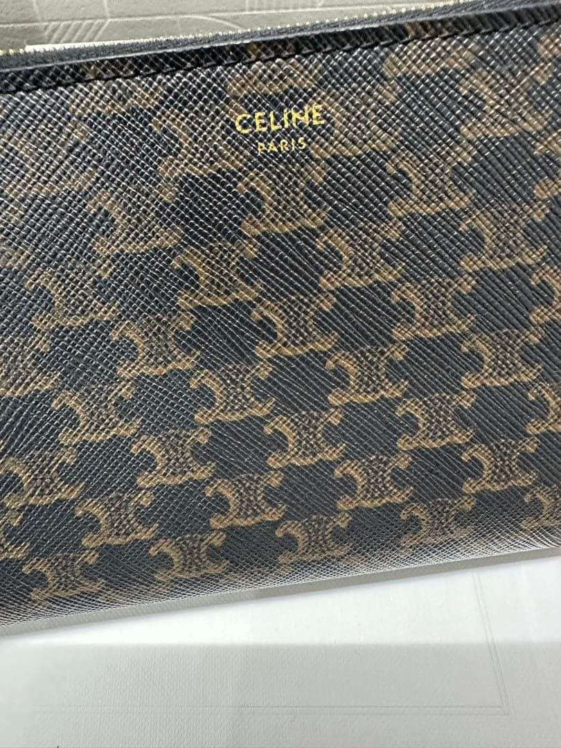 CELINE ラージジップドウォレット トリンオフキャンバス