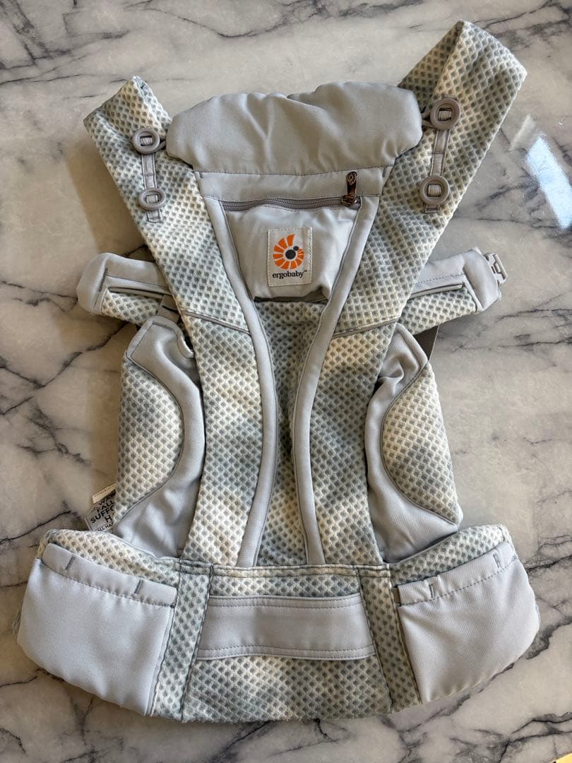 エルゴベビー オムニ ブリーズ タイダイグレー