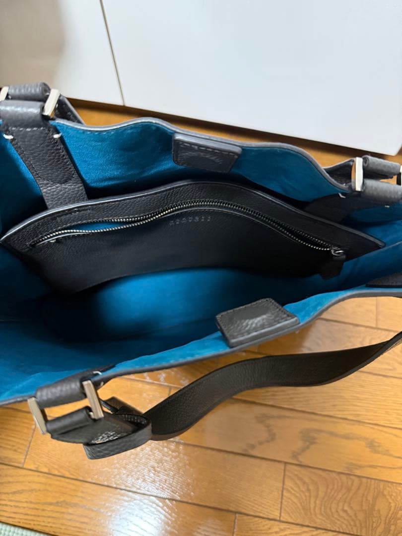 BARNEYS NEW YORKグレー/ターコイズ レザー トートバッグ