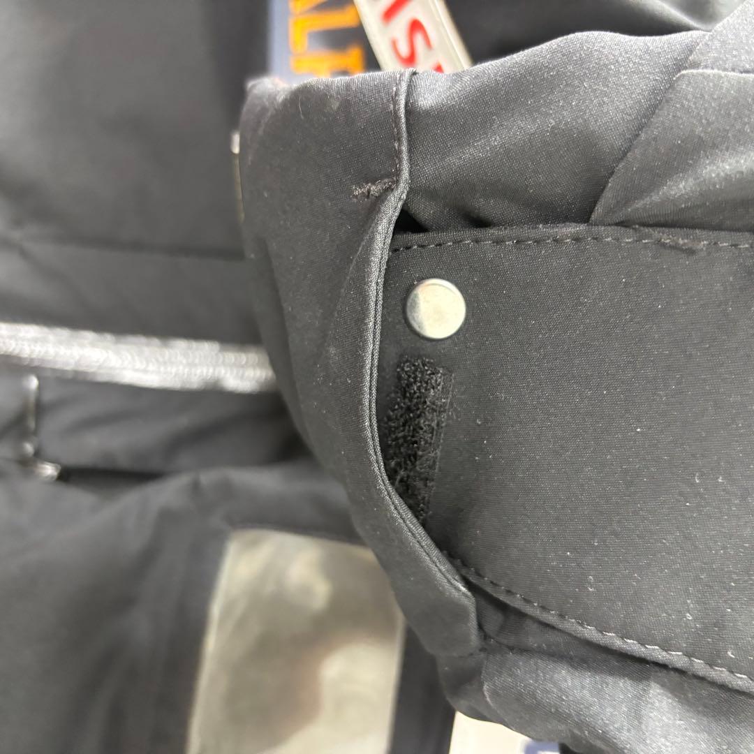 入手困難 デサント スイスチーム レプリカ スノーボードウェア アルパイン L