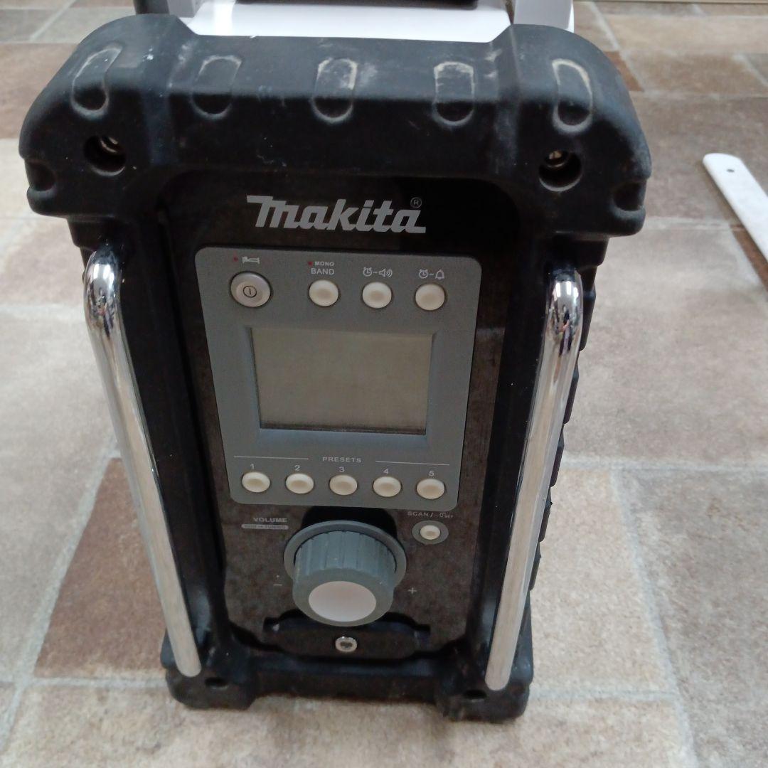 【通電確認済】Makita MR100w現場ラジオ