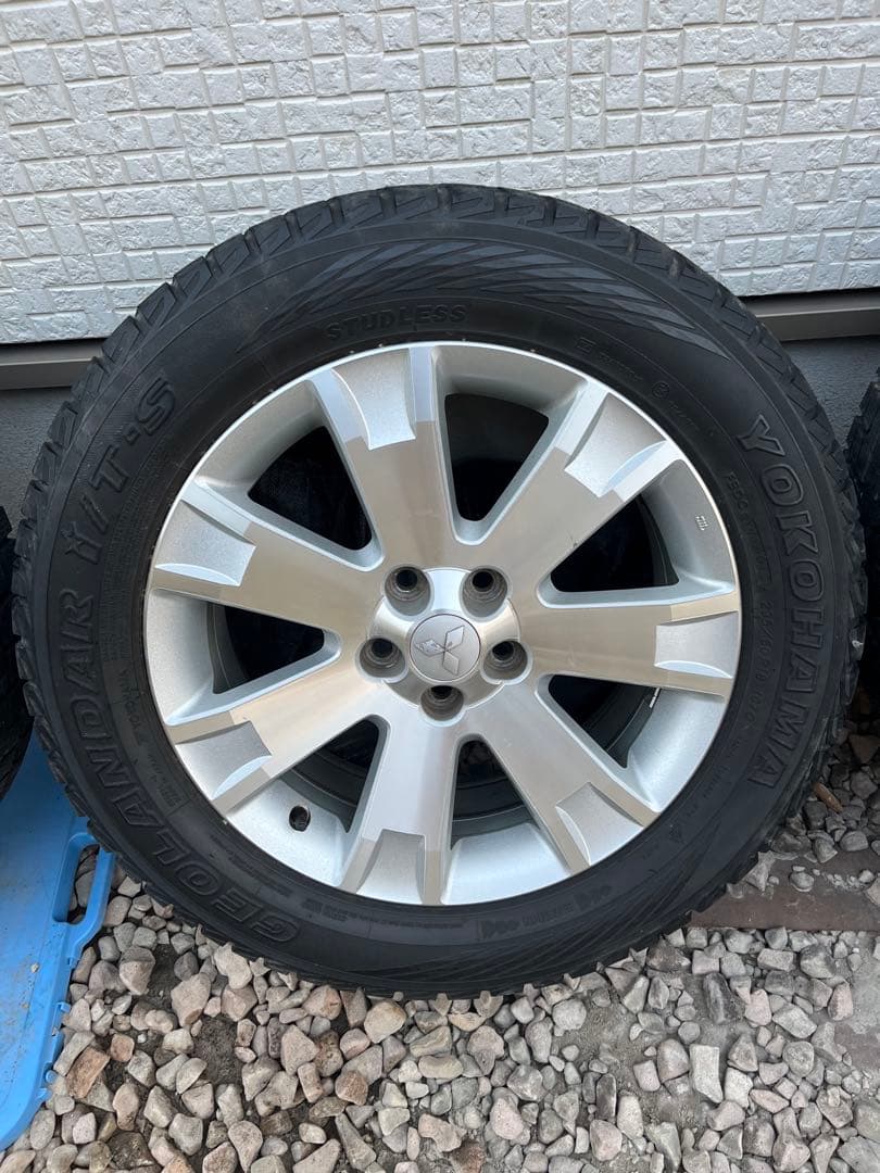 GEOLANDAR I/T-S デリカD5純正ホイール　スタッドレス