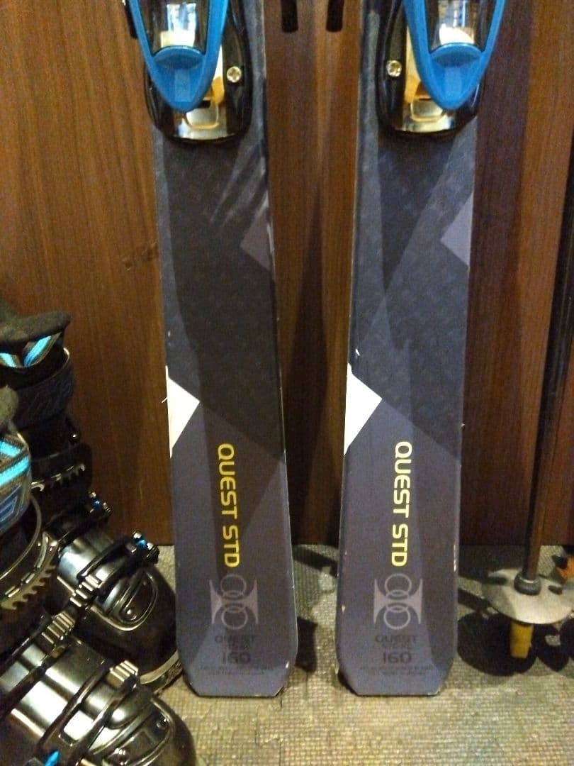 高年式‼️HART/学生・メンズ用/スキーセット・メンテ・WAX済み✔超軽量‼️