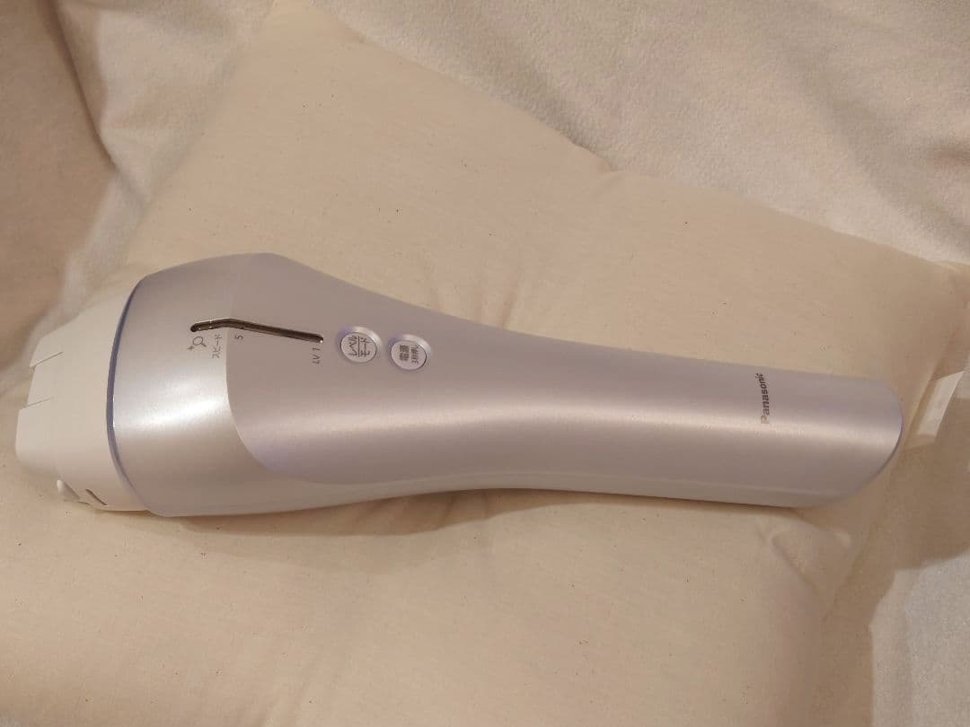 パナソニック 光エステ ES-CWP82-S　光美容器 光エステ