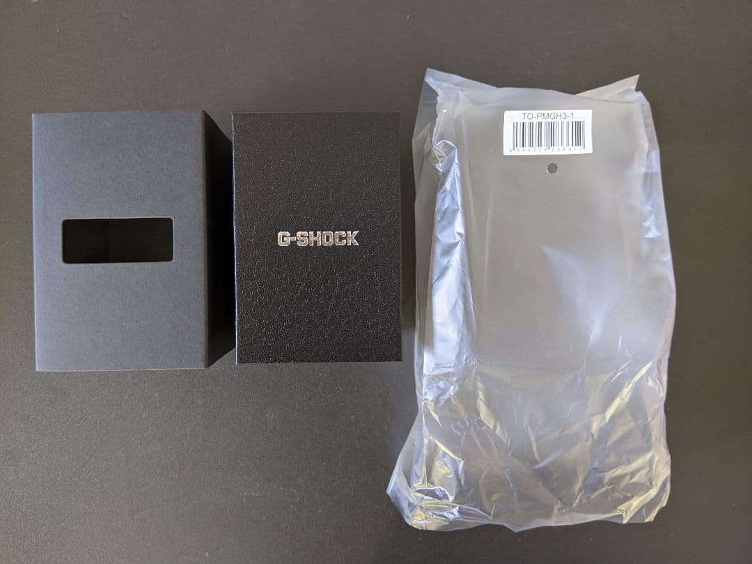 新品　DW-5600BBR-1JF　G-SHOCK　ブラック ＆ ボールドレッド