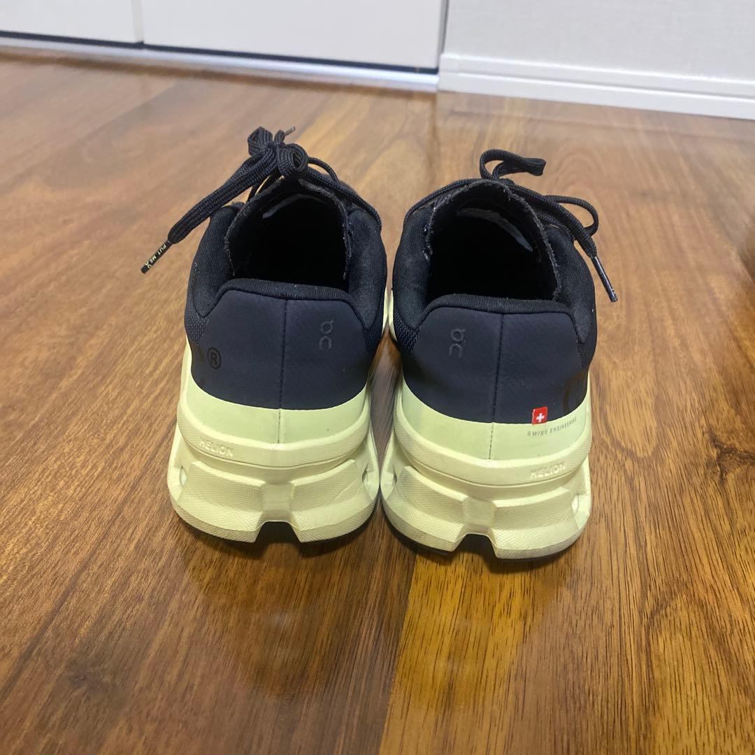 On Cloudmonster/クラウドモンスター 厚底 ランニング シューズ