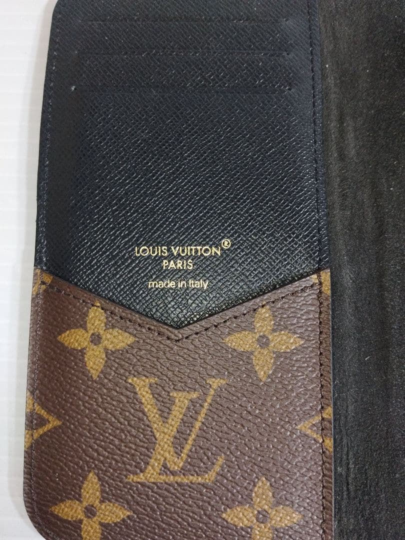 LOUISVUITTONモノグラムiPhone16Proケース【新春ブランド市】