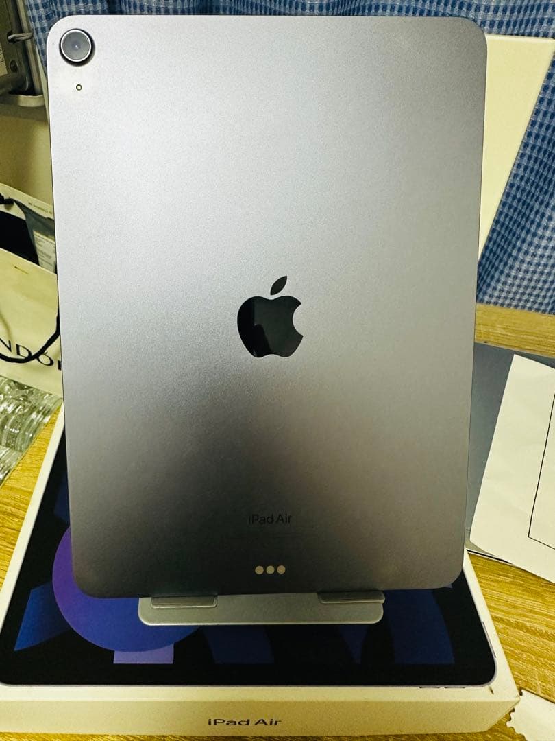 AppleiPad Air 5 M1 64gb 本体 キーボードケース付き