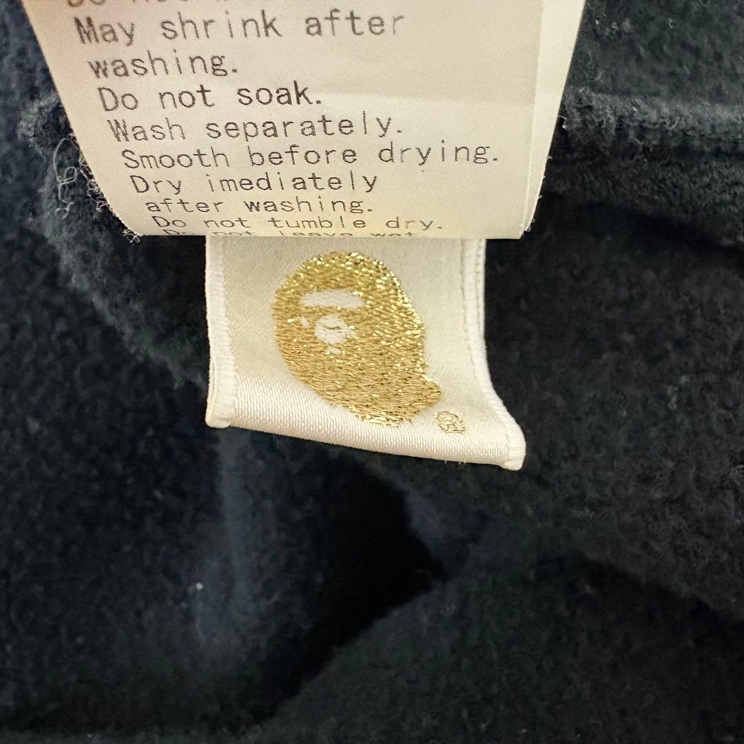 【激レア】A BATHING APE ベイプ　パーカー　完売モデル　スウェット