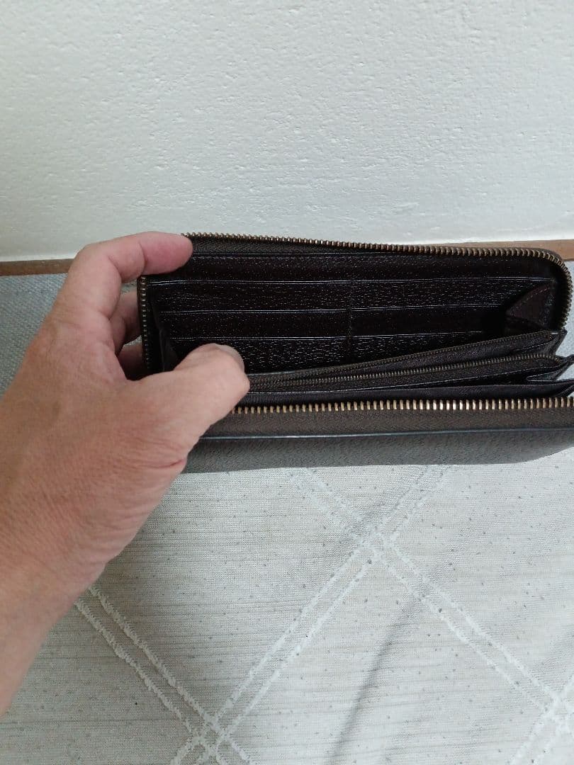 GUCCI　グッチ　長財布　美品