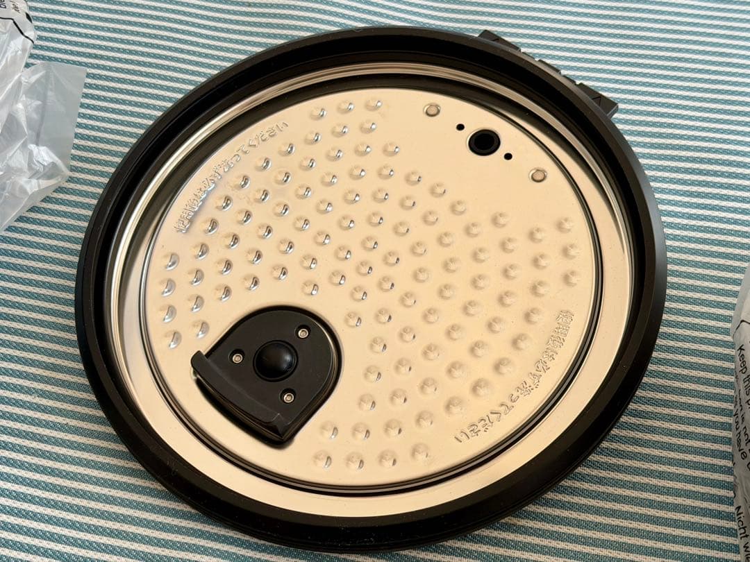 J*y様 BALMIDA THE Gohan K08A ホワイト【未使用の外釜・