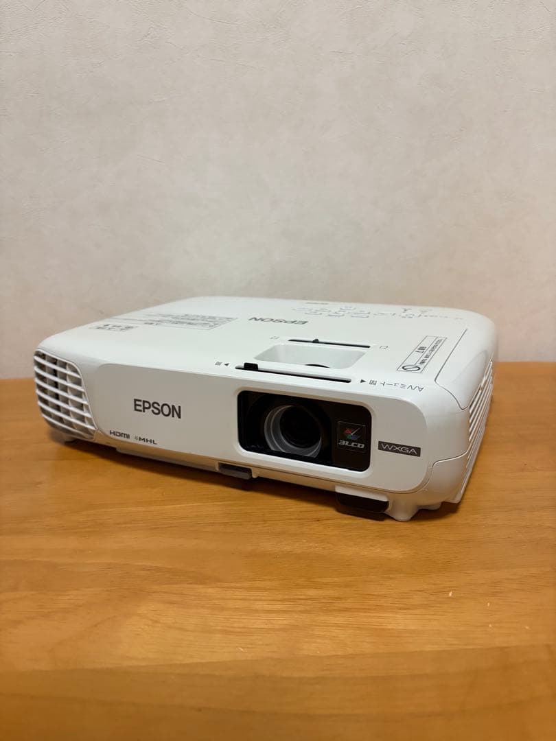 【美品】EPSON エプソン プロジェクター EB-W28