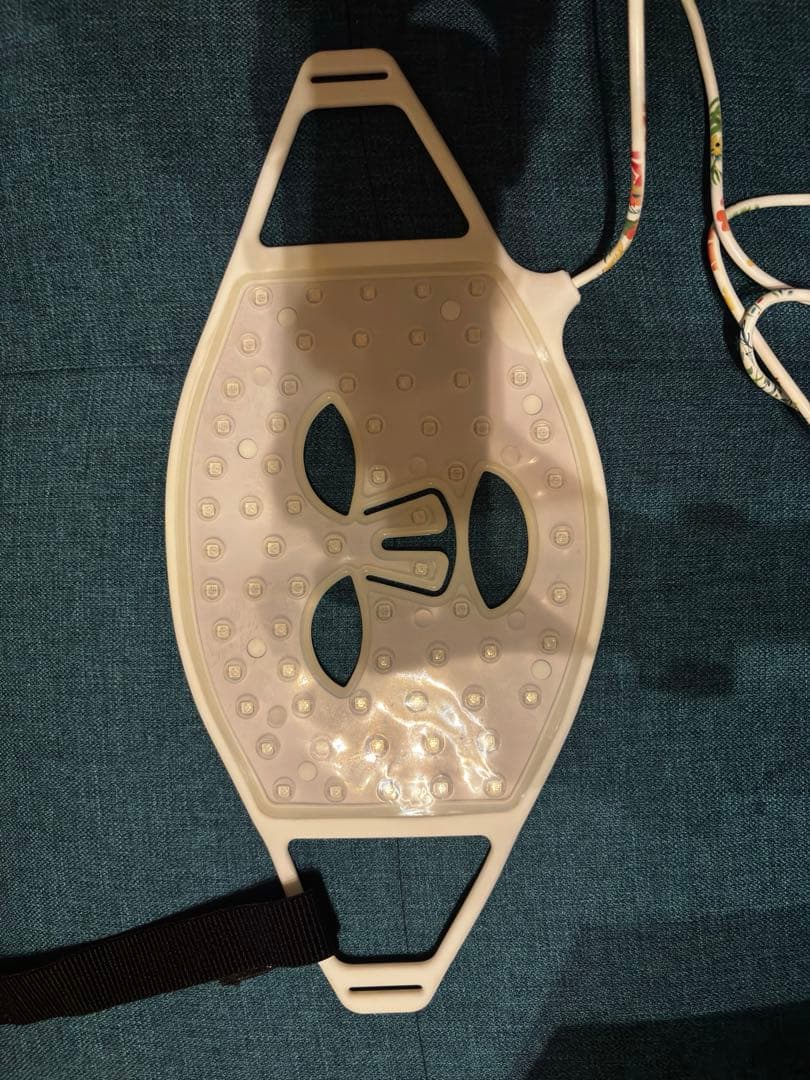 CURRENTBODY skin LEDライトセラピーマスク 限定版