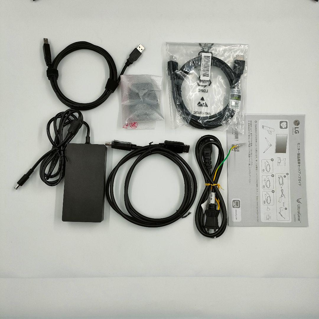 美品　LG 32GR93U-B モニター 本体